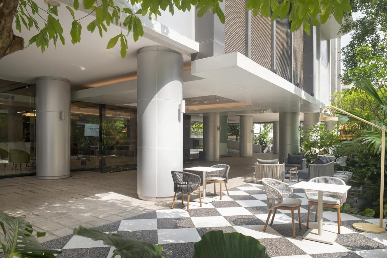 Parkroyal Suites Bangkok Exterior foto